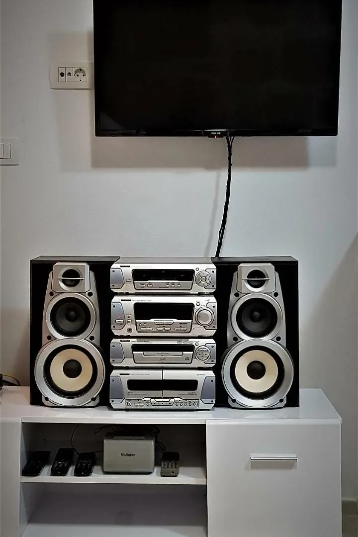 Karmen'S Apartment Two سبليت